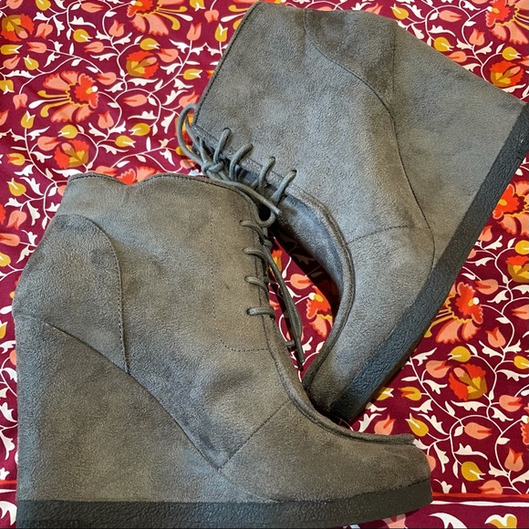 Nine West Shoes - Nine West Nicholson Gray Suede High Wedge Lace Ups